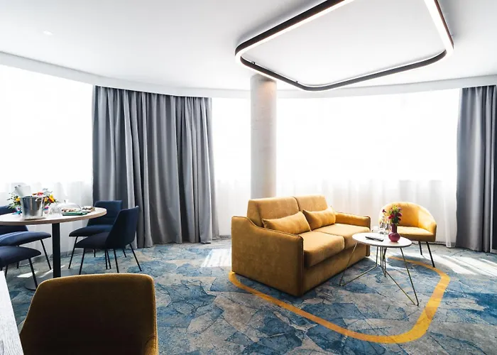 Отель Focus Premium 4*