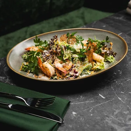 Focus Premium Szálloda 4*