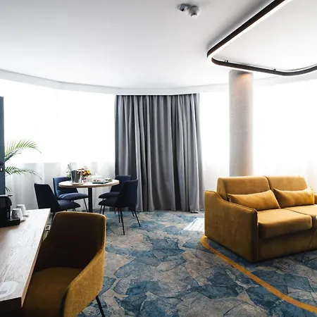 Szálloda Focus Premium