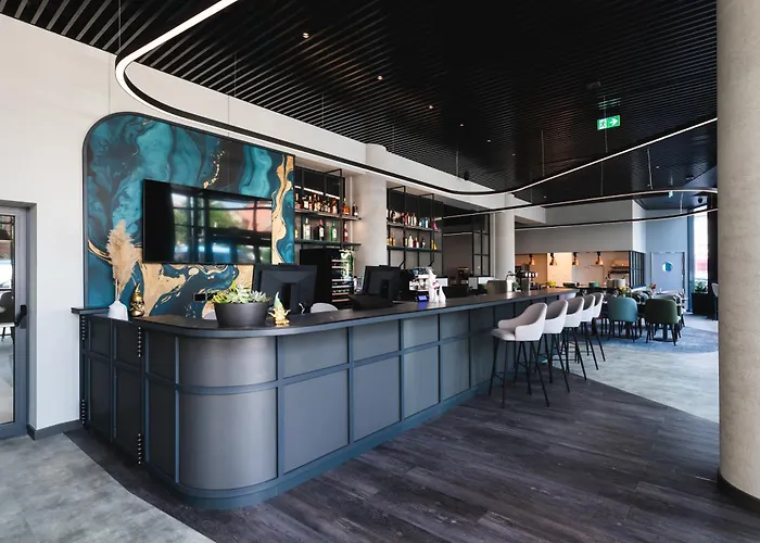 Готель Focus Premium