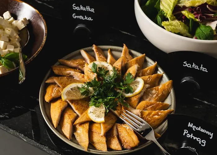 מלון Focus Premium